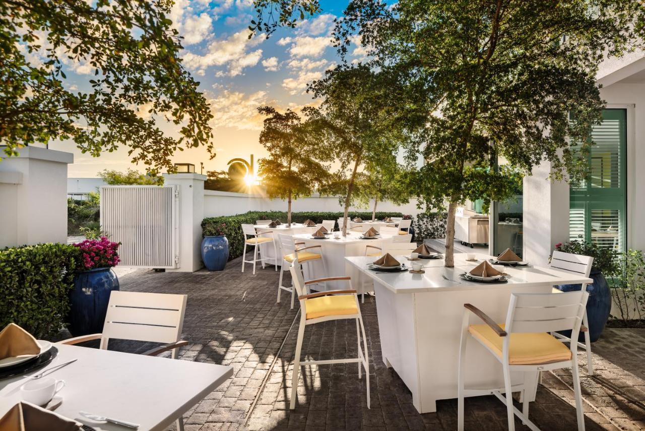 The Oasis At Grace Bay Hotel Exterior photo