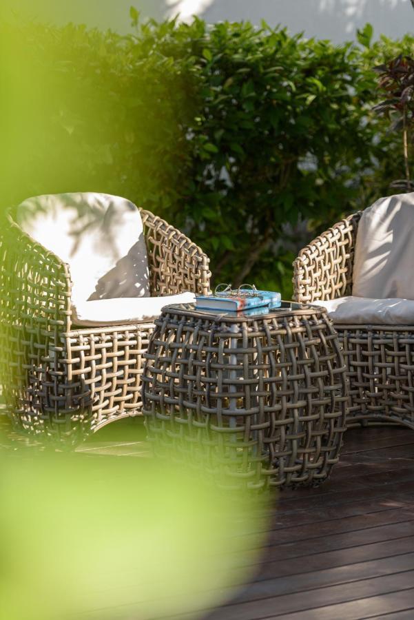 The Oasis At Grace Bay Hotel Exterior photo