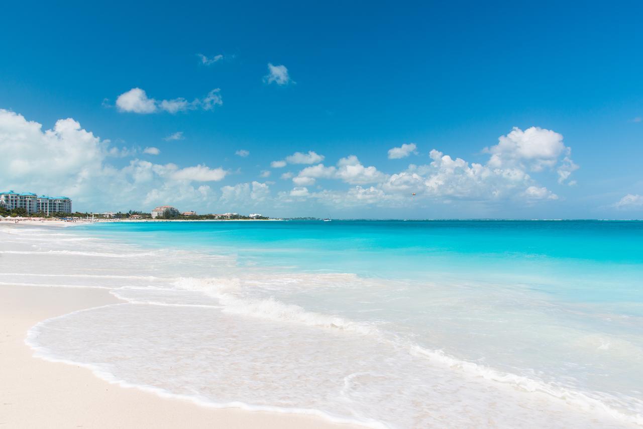 The Oasis At Grace Bay Hotel Exterior photo